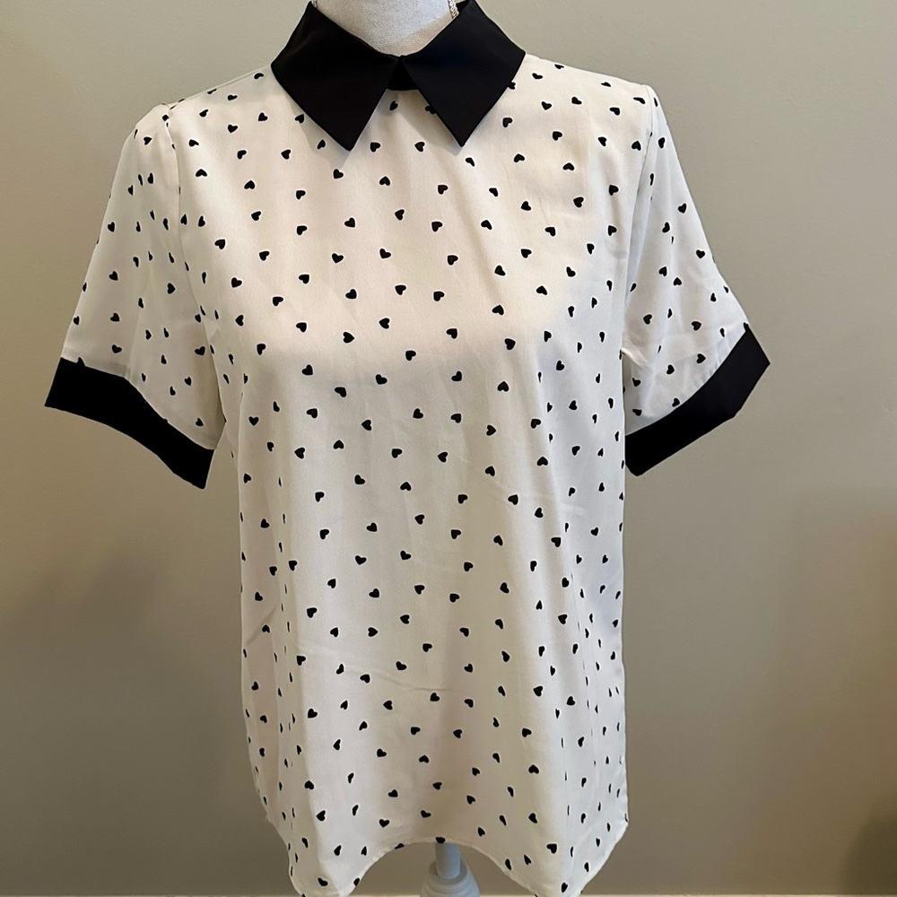 White and Black Boxy Blouse with Dress Shirt Collar